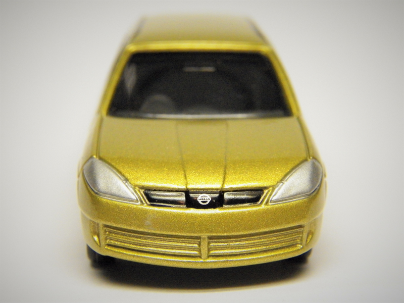 Illustration for article titled Land of the Rising Sun-Day - Tomica Nissan Wingroad